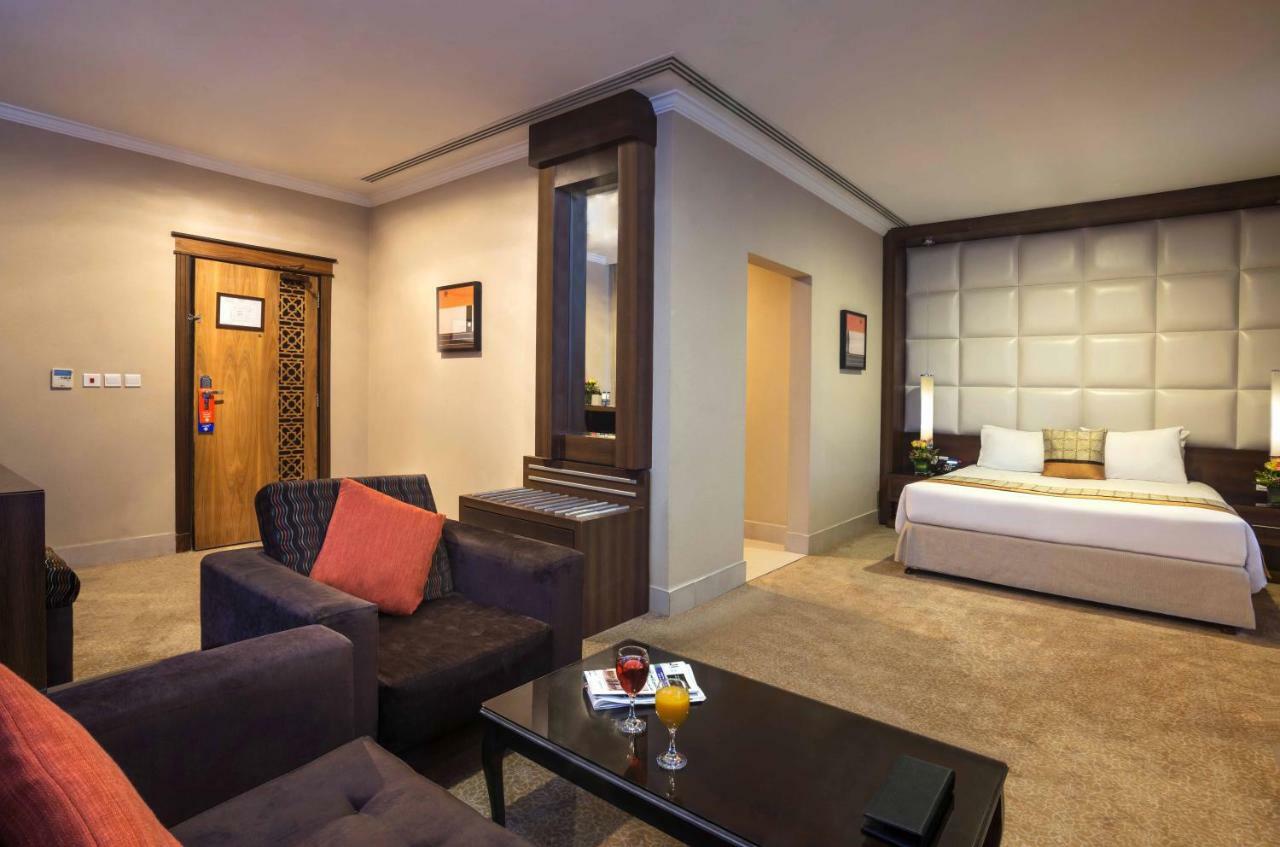 Gloria Hotel 3*