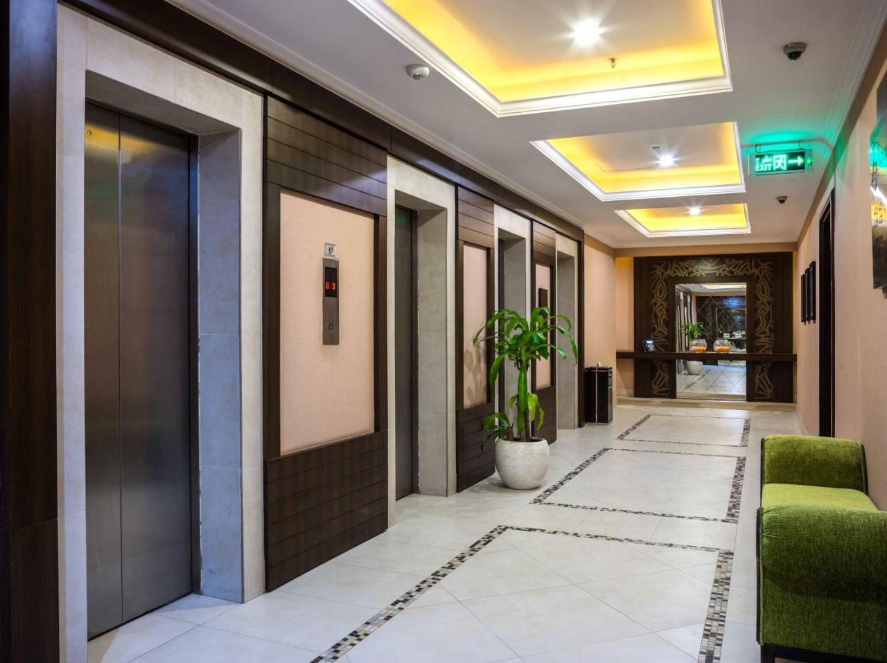 Hotel Gloria 3*
